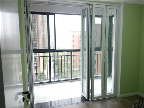 無(wú)下軌折疊門